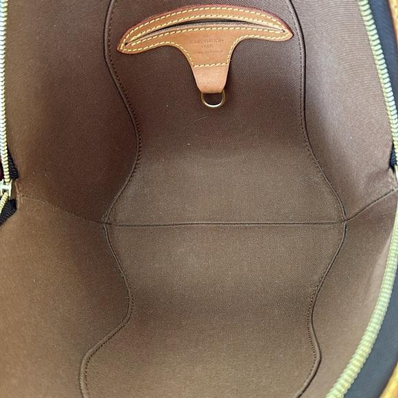 Louis Vuitton Ellipse PM Monogram - Picture 10 of 15